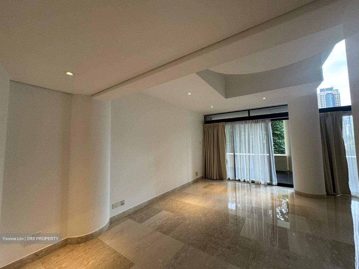 The Colonnade (D10), Condominium #566421461
